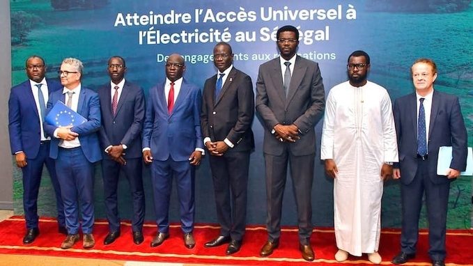Accès universel à l'électricité : 998 milliards de FCFA d'engagements pour électrifier tout le Sénégal d'ici 2029