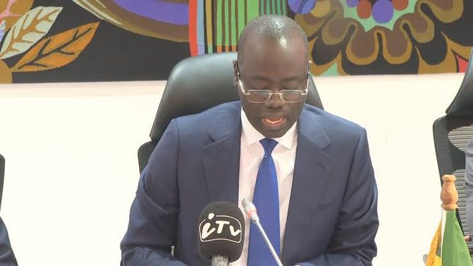 Sénégal : Plus de 13 milliards de FCFA versés à 13 000 agents de l'État pour les indemnités de logement