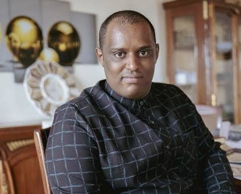 Sénégal : « Sonko nous a fait très mal », le PDG de Walfadjri révèle des centaines de millions empruntés pour sauver les emplois